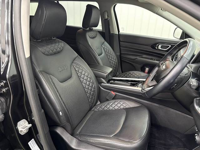 クライスラー&nbsp;JEEP COMMANDERの画像10