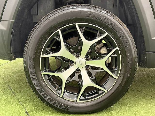 クライスラー&nbsp;JEEP COMMANDERの画像19