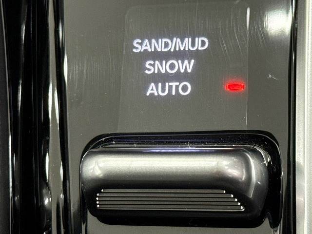 クライスラー JEEP COMMANDERの画像6