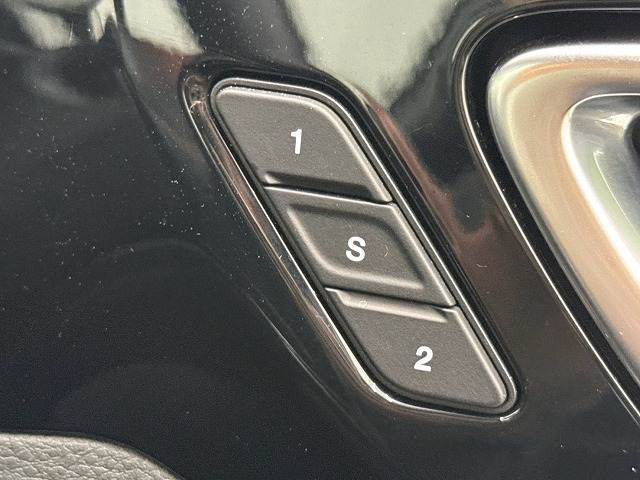 クライスラー JEEP COMMANDERの画像9