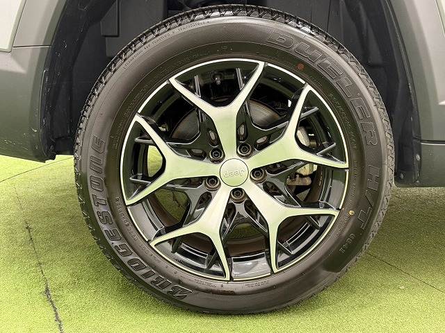 クライスラー JEEP COMMANDERの画像19