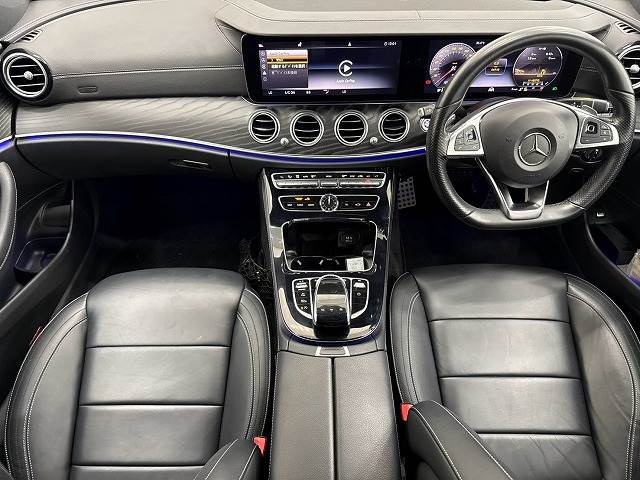 メルセデス・ベンツ E-CLASS Sedanの画像2