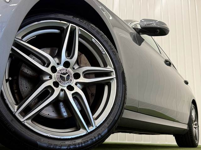 メルセデス・ベンツ E-CLASS Sedanの画像19