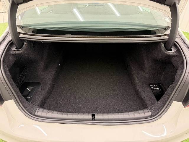 BMW 5Series Sedanの画像13