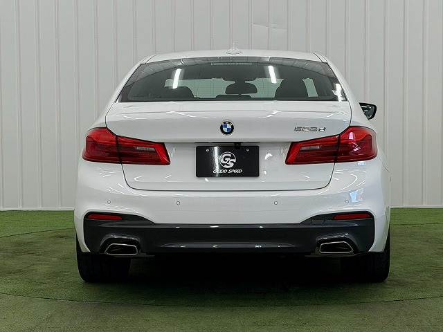 BMW 5Series Sedanの画像16