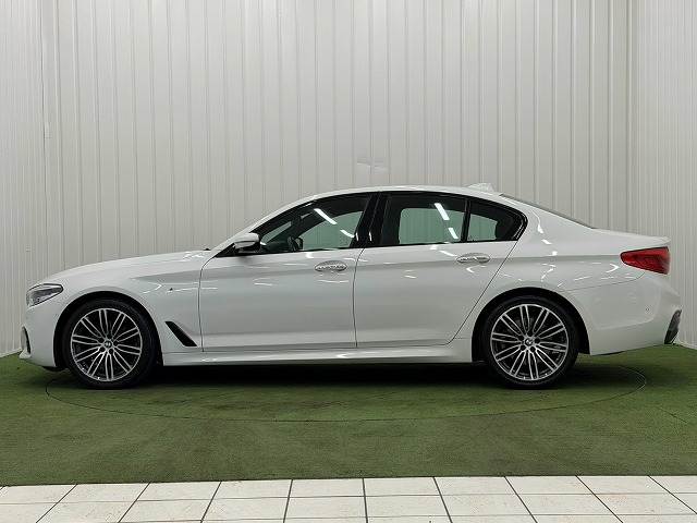 BMW 5Series Sedanの画像17