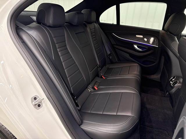 メルセデス・ベンツ E-CLASS Sedanの画像12