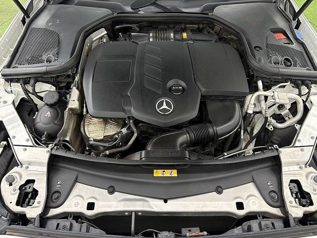 メルセデス・ベンツ E-CLASS Sedanの画像13