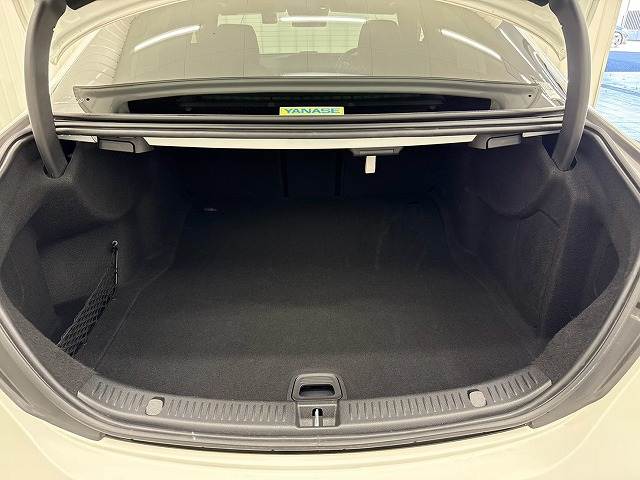 メルセデス・ベンツ E-CLASS Sedanの画像14