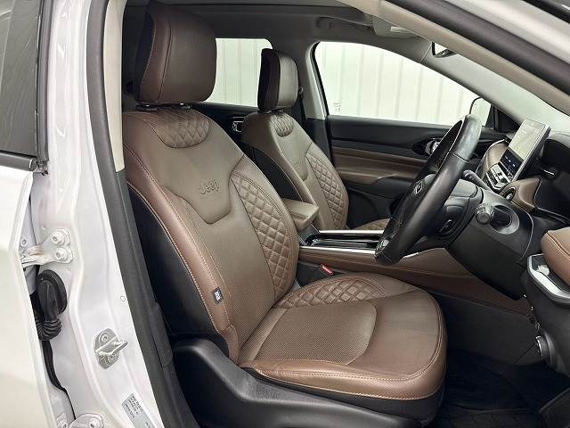 クライスラー JEEP COMMANDERの画像10