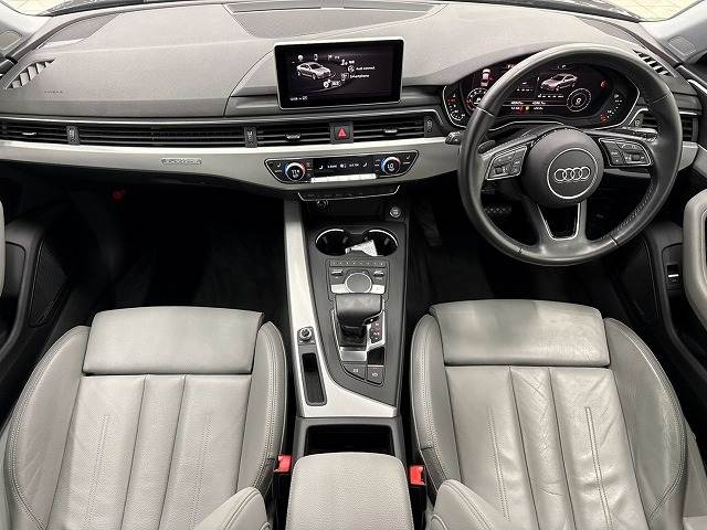 アウディA445 TFSI quattro マイスターシュトュック 内装他