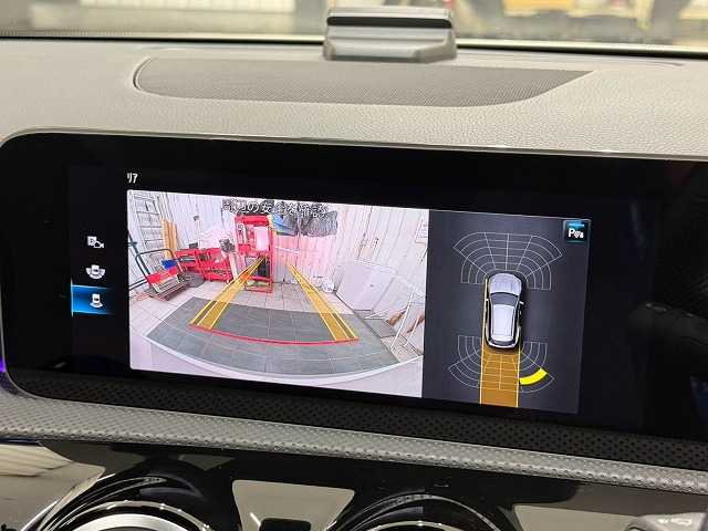 CLA-CLASS Shooting BrakeCLA 200 d シューティングブレーク AMGライン 内装他