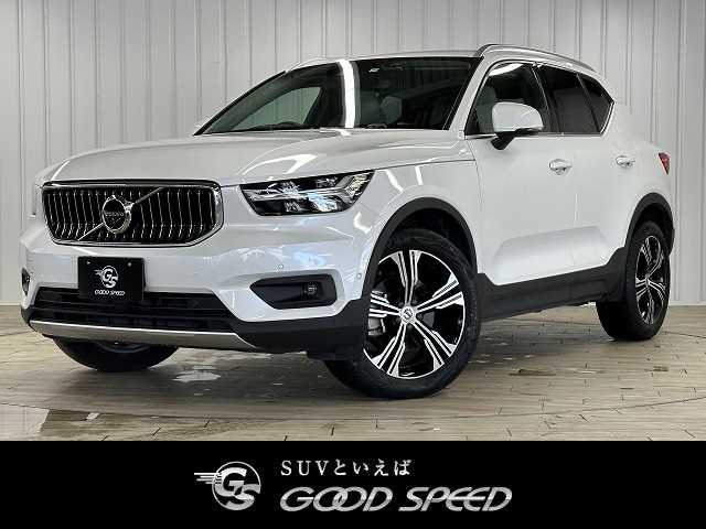 ボルボ XC40 B4 AWD Inscription 外観