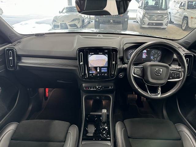 ボルボ XC40の画像2