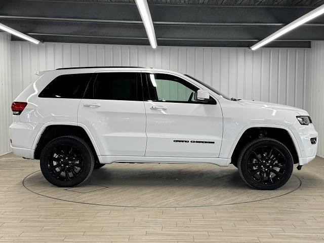 クライスラー JEEP GRAND CHEROKEEの画像14