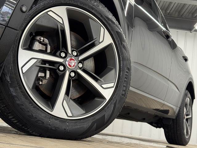 ジャガー E-PACEの画像19