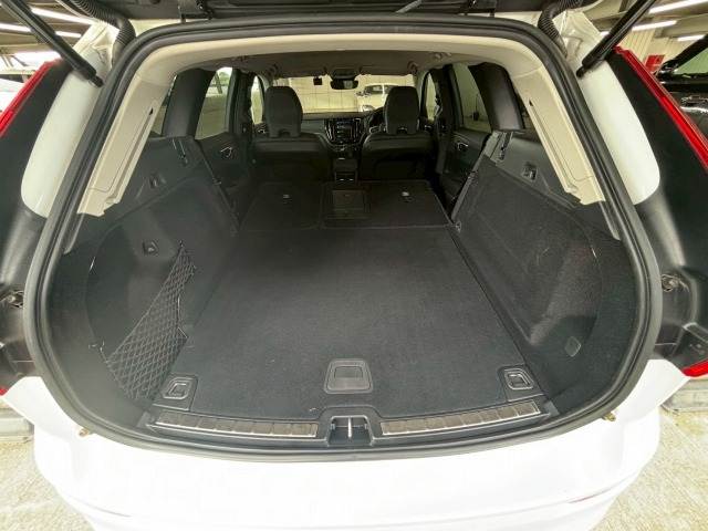 ボルボ XC60の画像13