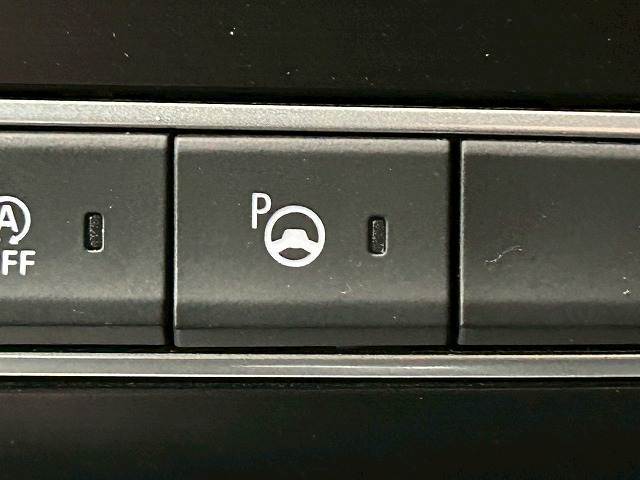 MEGANEルノー・スポール トロフィー 内装他