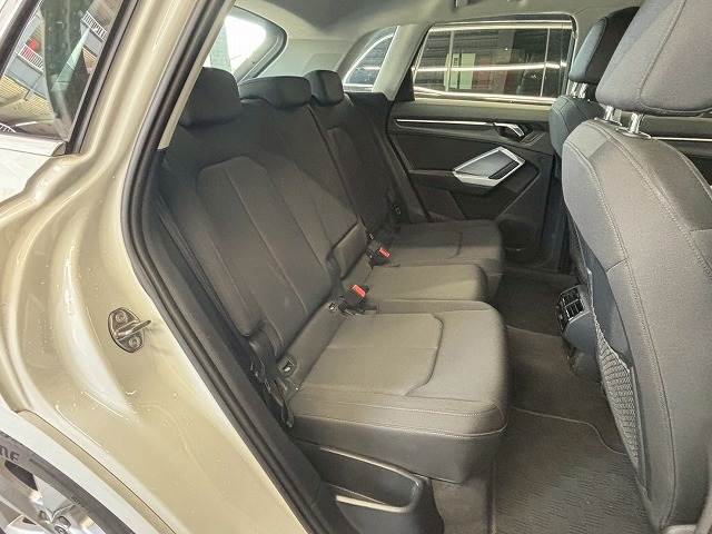 アウディ Q3の画像8