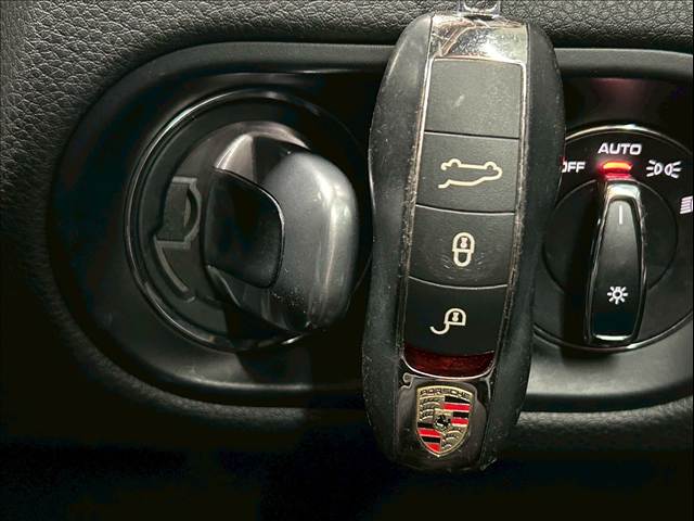 ポルシェ マカンの画像11