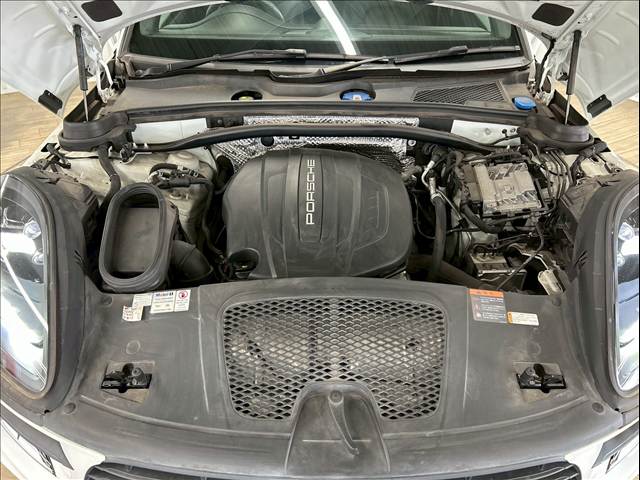 ポルシェ マカンの画像12