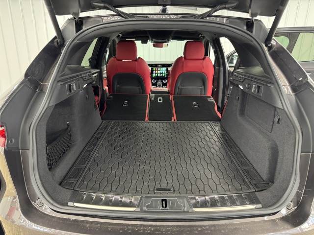 ジャガー F-PACEの画像13