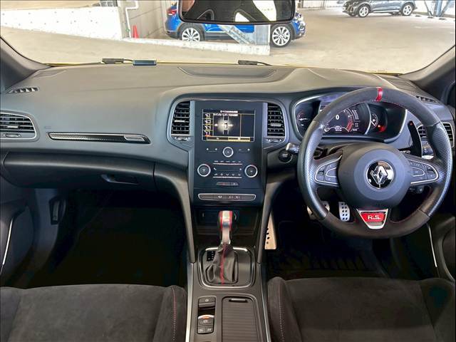 MEGANEルノー・スポール トロフィー 内装他