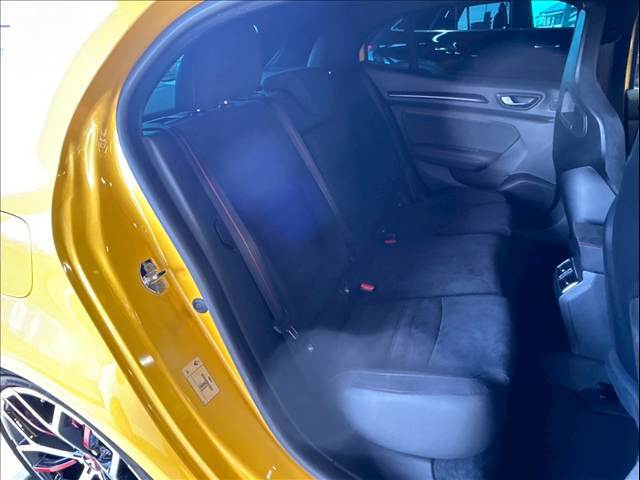 MEGANEルノー・スポール トロフィー 内装他