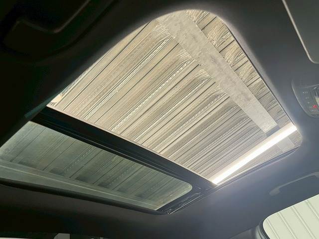 GLB-CLASSGLB 200d AMGライン 内装他