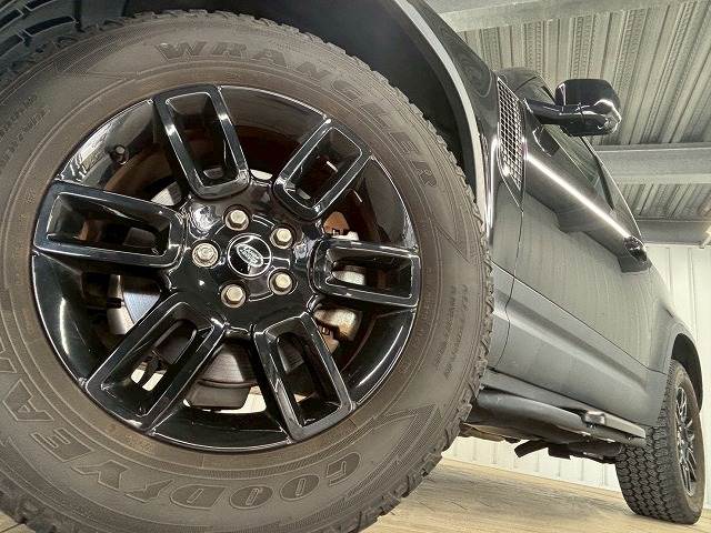 ランドローバー DEFENDERの画像19