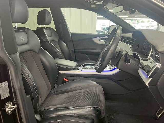 アウディ Q8の画像7