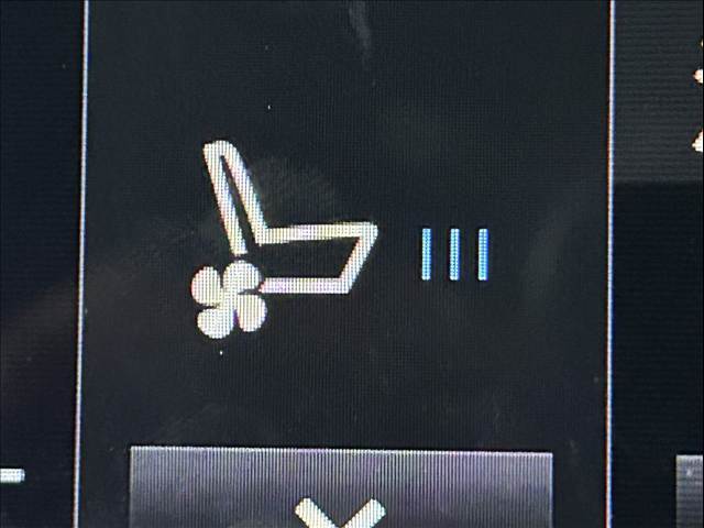 ボルボ XC60の画像11