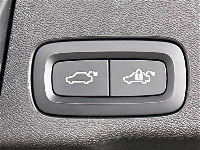 ボルボ XC60の画像12