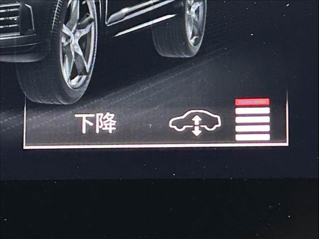 アウディ Q7の画像6