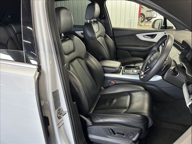 アウディ Q7の画像7