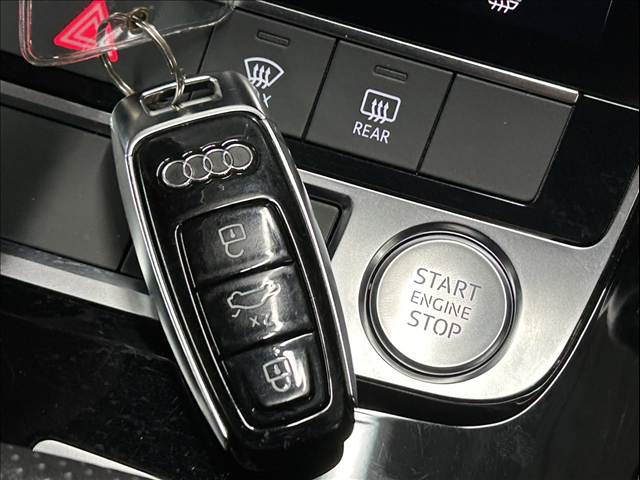 アウディ Q7の画像12