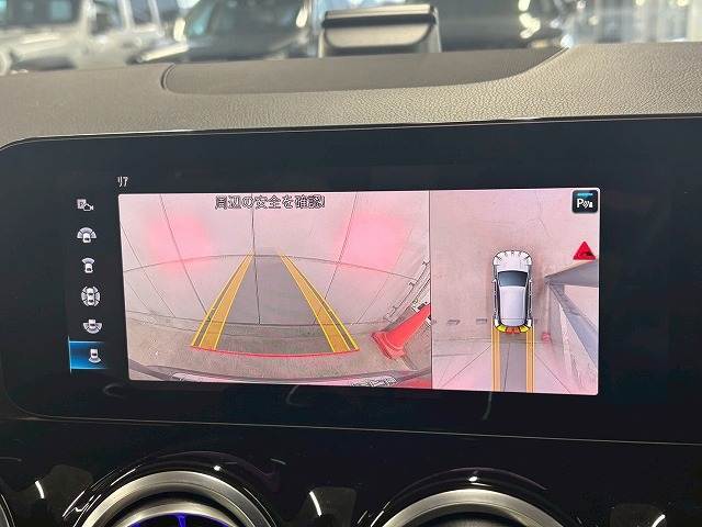 GLA-CLASSGLA 200d 4MATIC レザーエクスクルーシブPKG 内装他