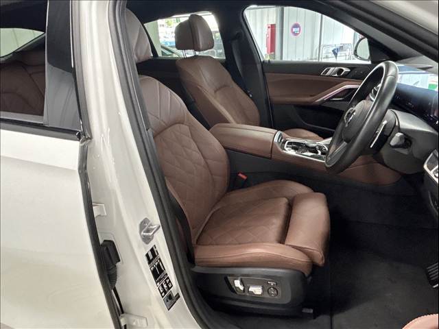 BMW X6の画像7