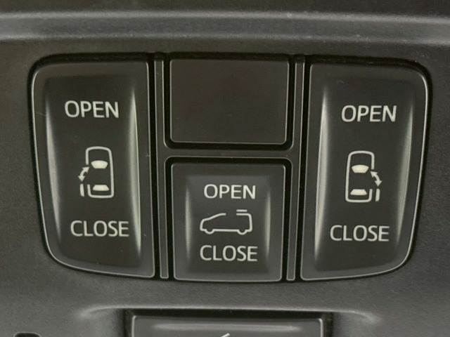 トヨタ アルファードの画像7