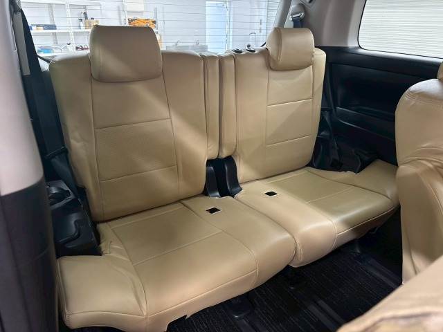 トヨタ アルファードの画像11