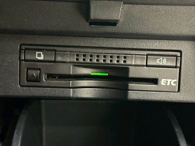 トヨタ アルファードの画像13