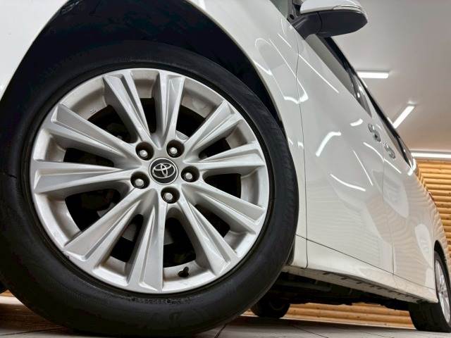 トヨタ アルファードの画像16