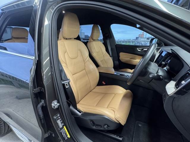 ボルボ XC60の画像8