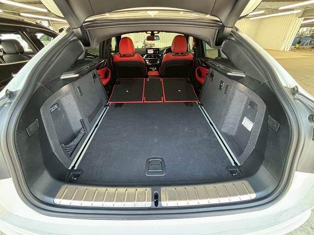 BMW X4の画像18