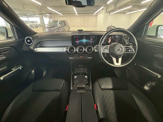 GLB-CLASSGLB 200d 内装他