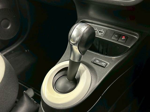 ルノー TWINGOの画像11