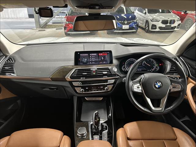 X3ディーゼル xDrive 20d xLine RHD 内装他