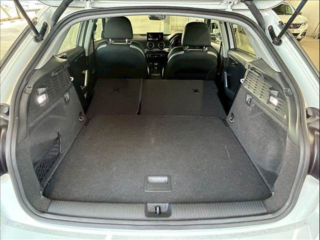 アウディ Q2の画像18