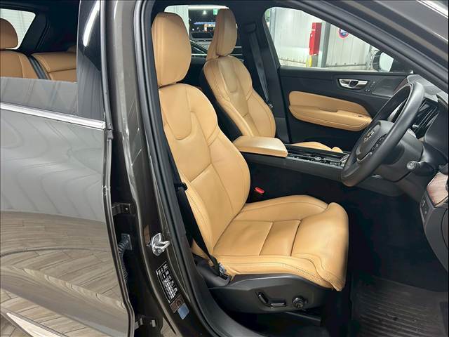 ボルボ XC60の画像8