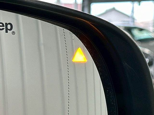 JEEP COMPASSLongitude 内装他